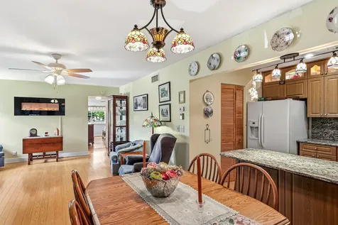302 Pine Ridge Circle Greenacres FL 33463