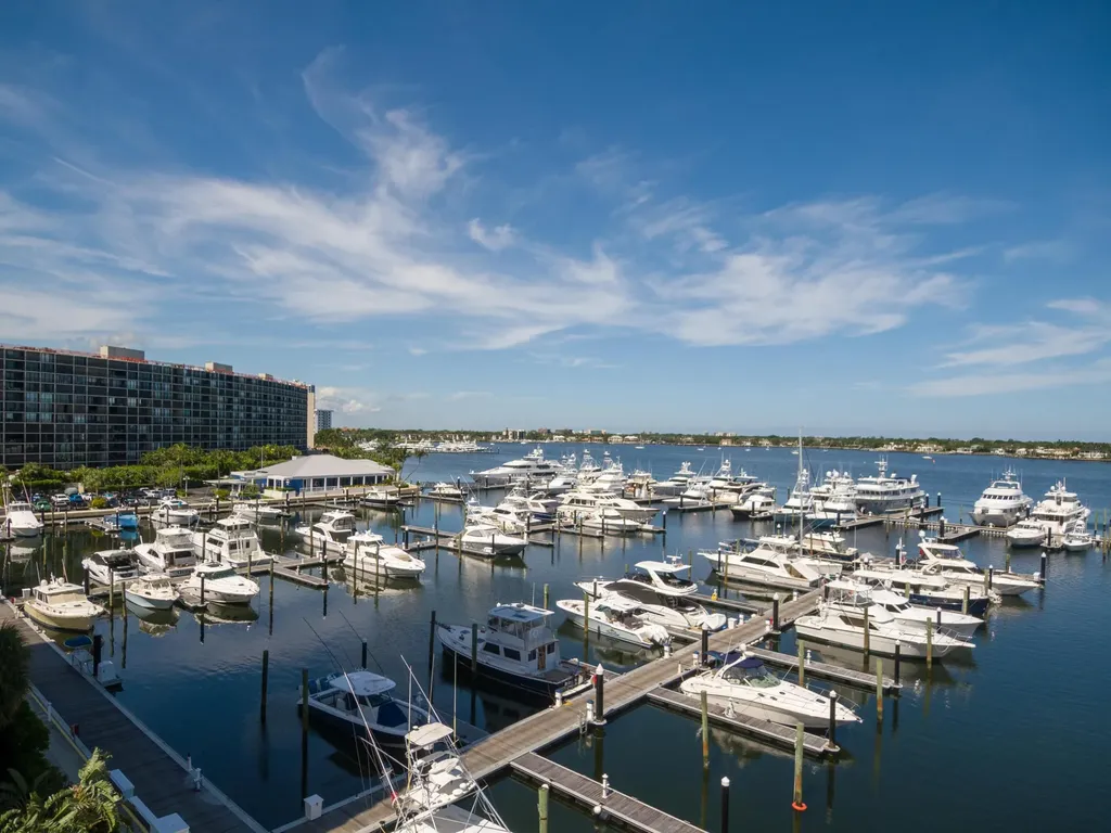 108 Lakeshore Drive North Palm Beach FL 33408