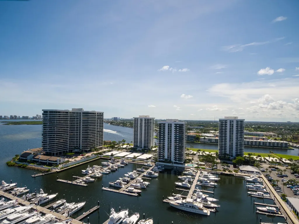 108 Lakeshore Drive North Palm Beach FL 33408