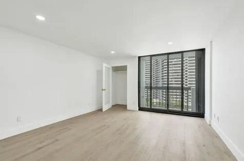 108 Lakeshore Drive North Palm Beach FL 33408