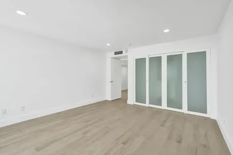 108 Lakeshore Drive North Palm Beach FL 33408