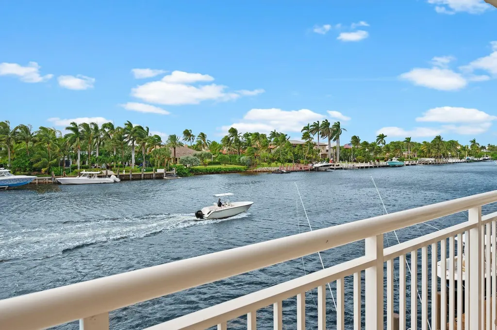 1050 Hillsboro Mile Hillsboro Beach FL 33062