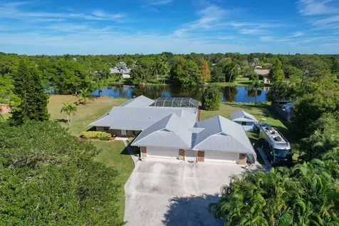 5609 SE Lamay Drive Stuart FL 34997