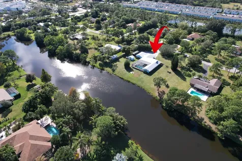 5609 SE Lamay Drive Stuart FL 34997