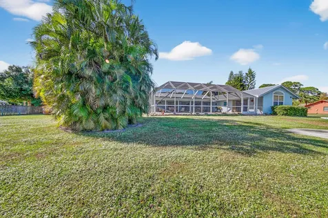 5609 SE Lamay Drive Stuart FL 34997