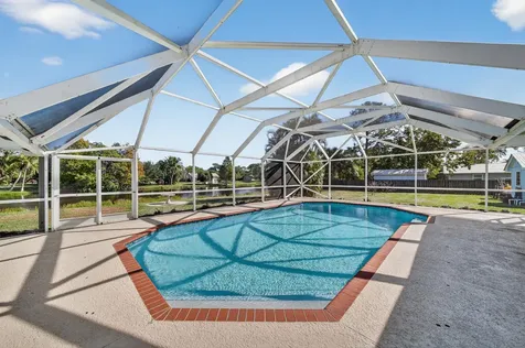 5609 SE Lamay Drive Stuart FL 34997