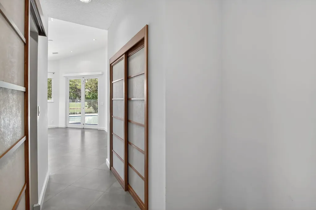 2647 Miller Court Weston FL 33332