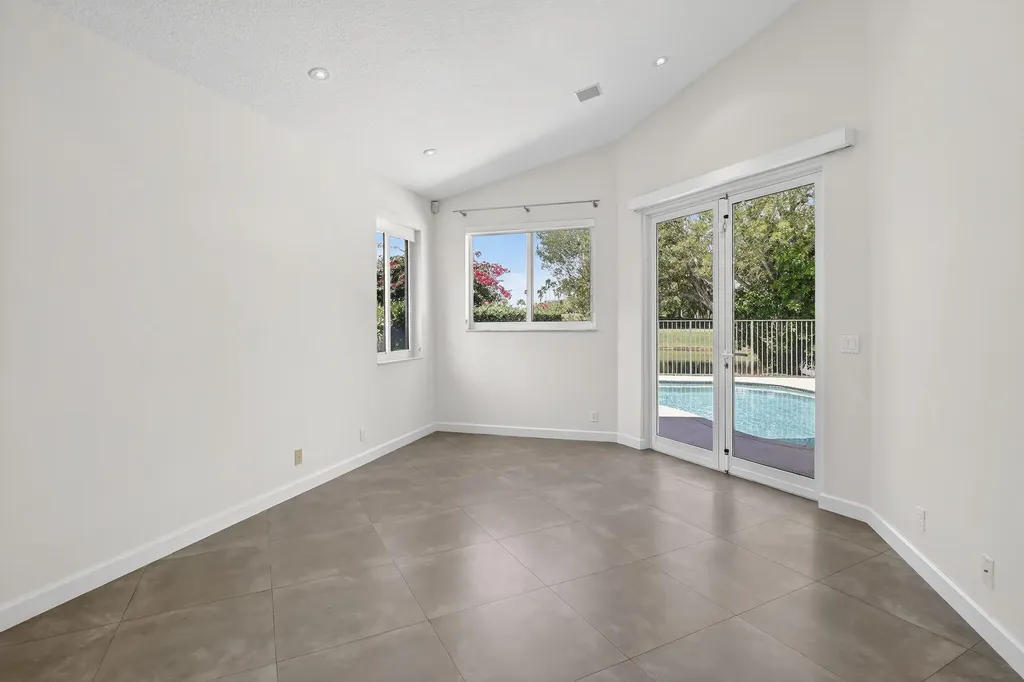 2647 Miller Court Weston FL 33332