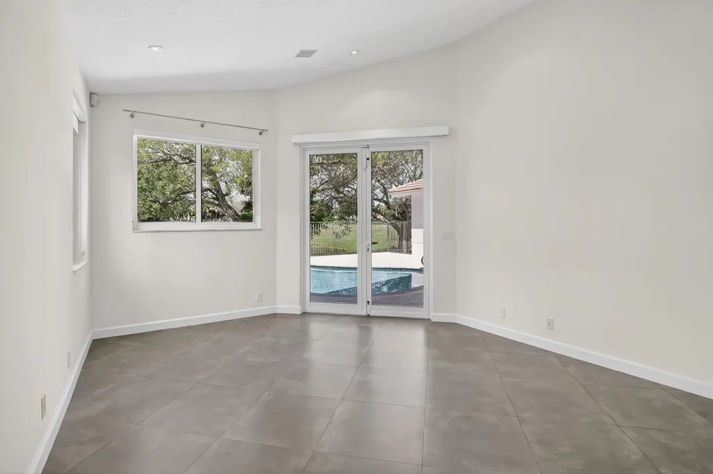 2647 Miller Court Weston FL 33332