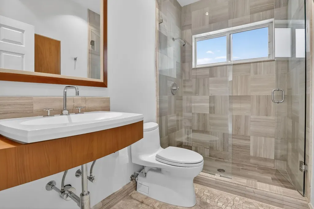 2647 Miller Court Weston FL 33332
