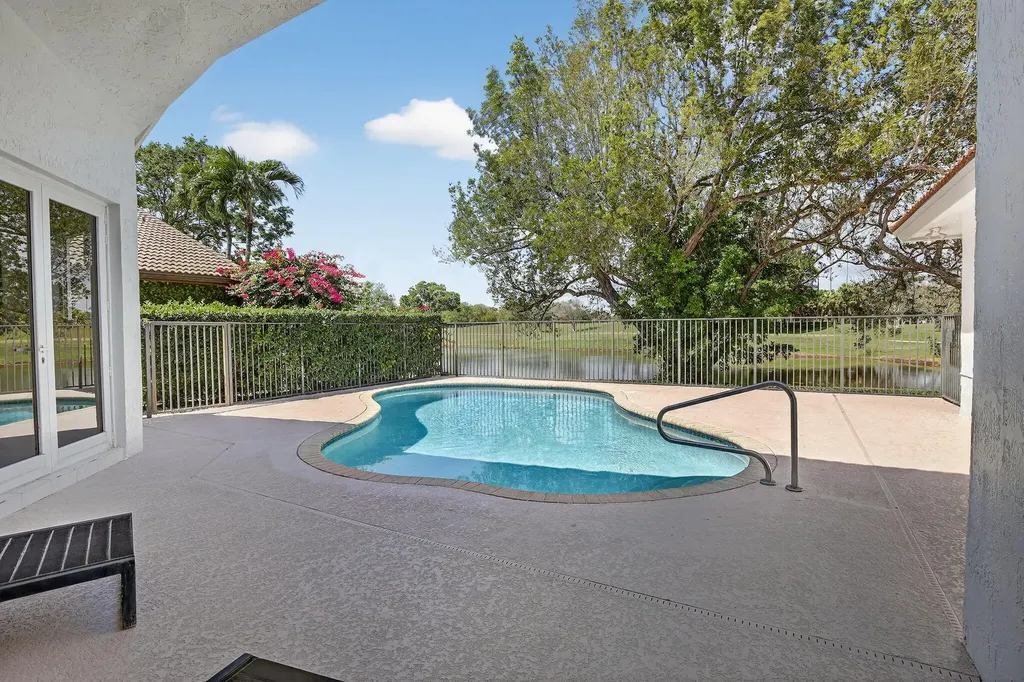 2647 Miller Court Weston FL 33332