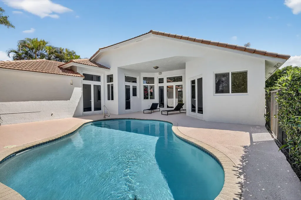 2647 Miller Court Weston FL 33332