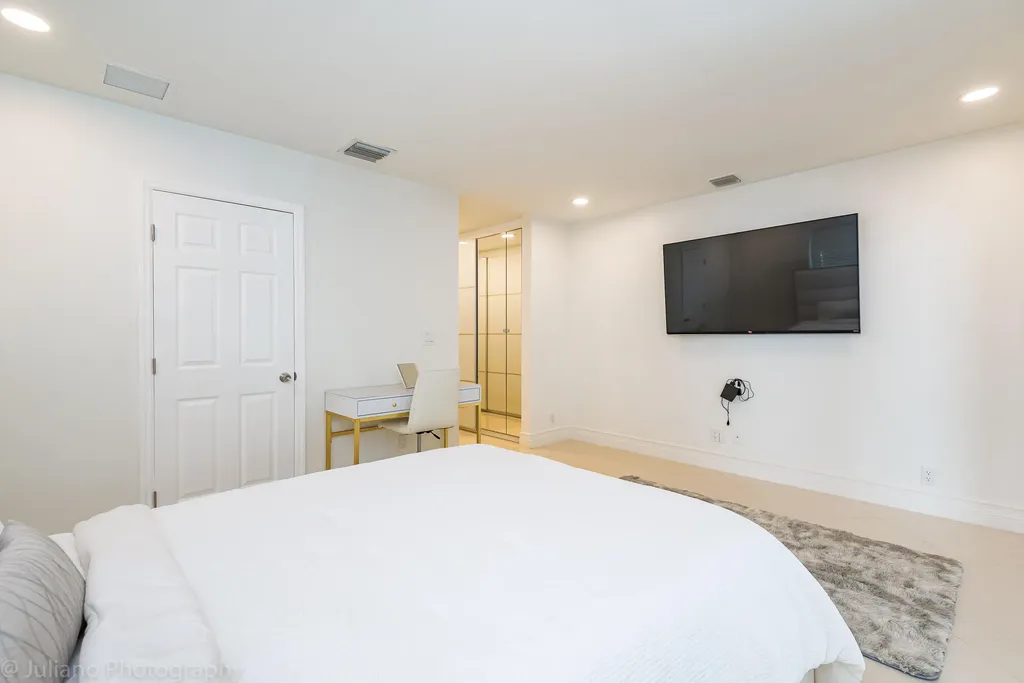 1510 SE 14th Court Deerfield Beach FL 33441