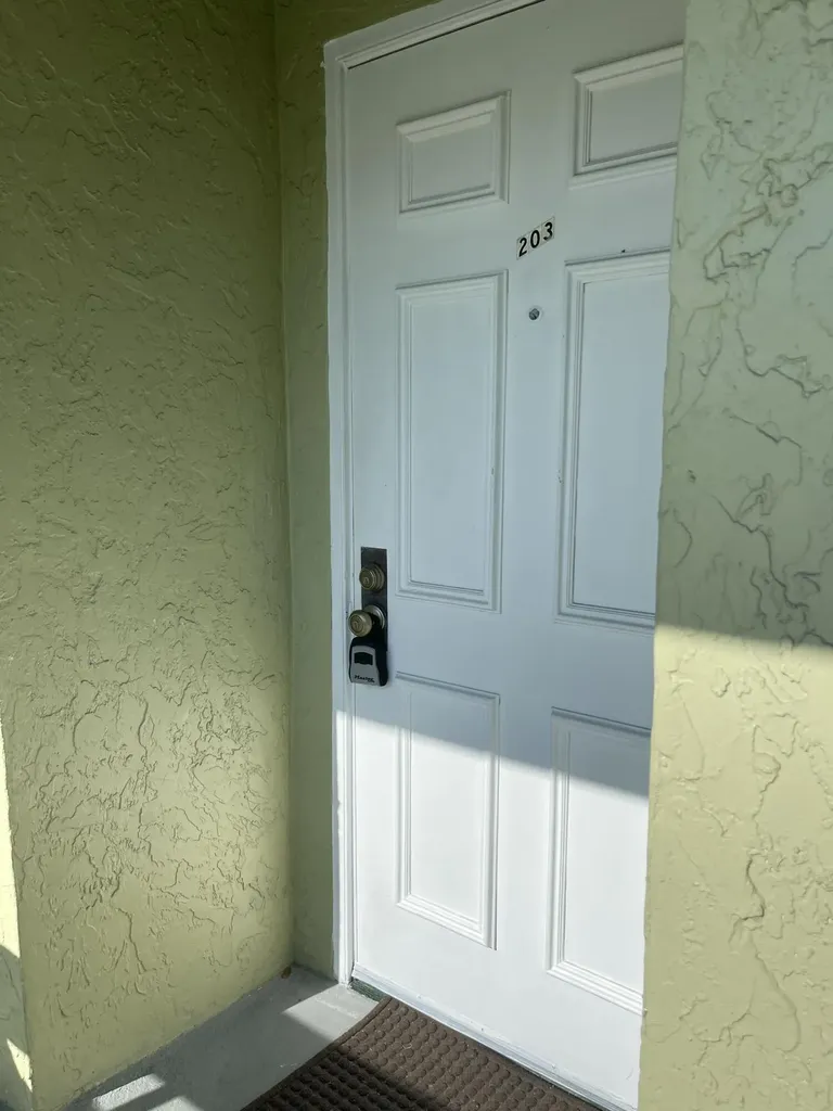 1141 Calamondin Terrace Delray Beach FL 33445