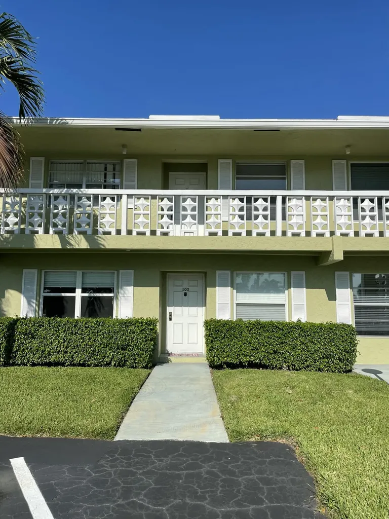 1141 Calamondin Terrace Delray Beach FL 33445