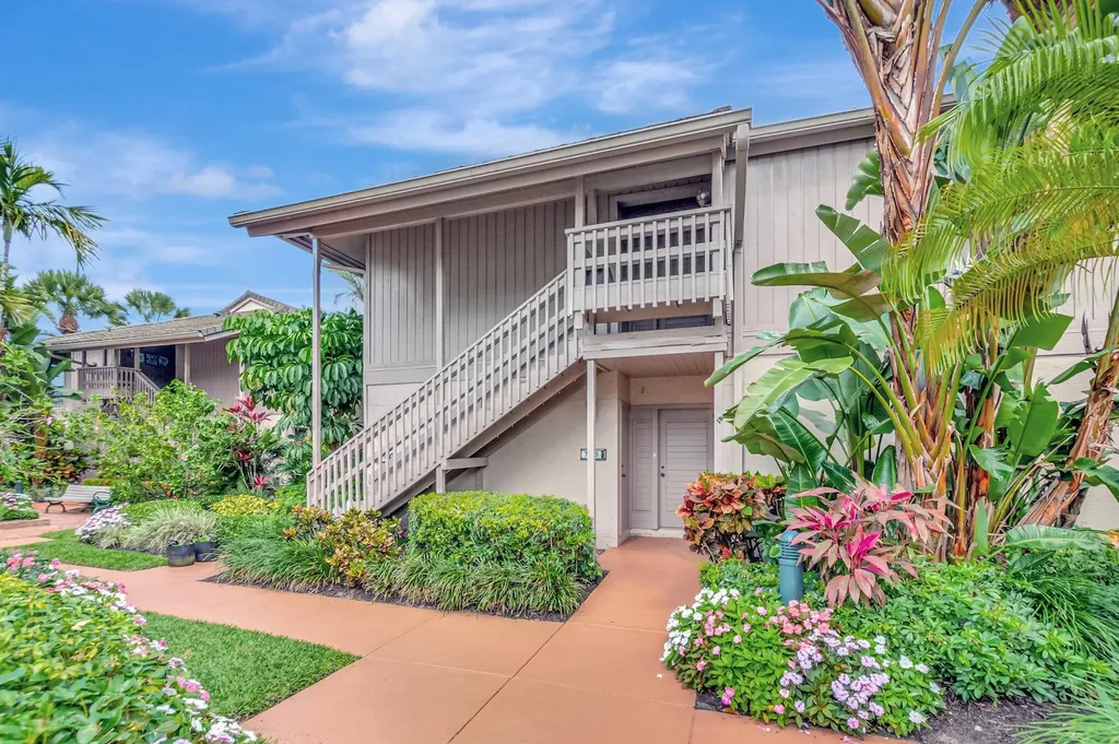 7067 Rain Forest Drive Boca Raton FL 33434