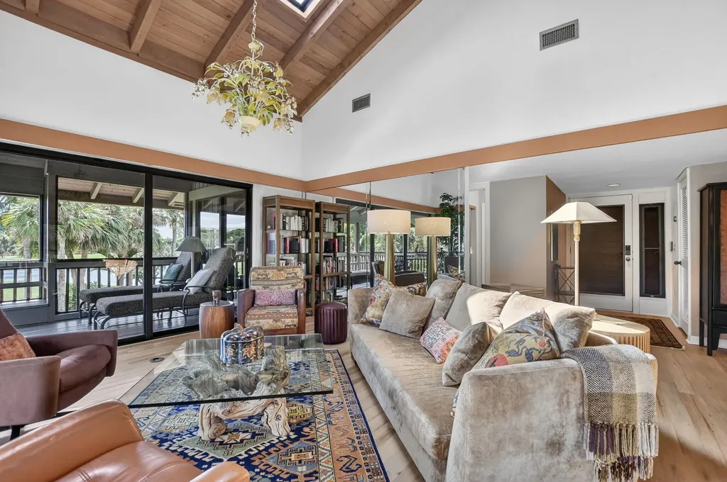7067 Rain Forest Drive Boca Raton FL 33434