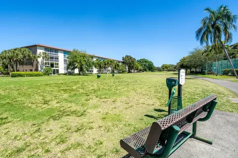 3201 Portofino Point Coconut Creek FL 33066