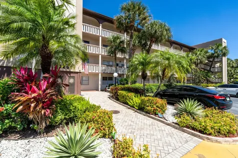 3201 Portofino Point Coconut Creek FL 33066