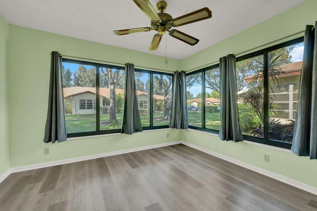 5270 Nesting Way Delray Beach FL 33484