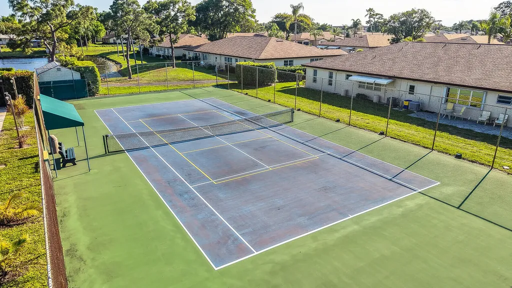 5270 Nesting Way Delray Beach FL 33484