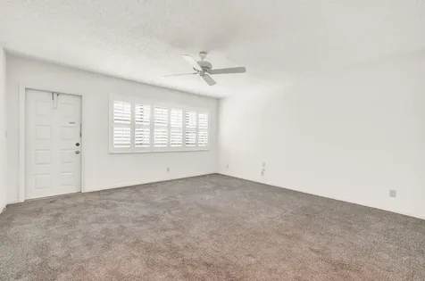 5270 Nesting Way Delray Beach FL 33484