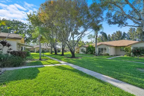 5270 Nesting Way Delray Beach FL 33484