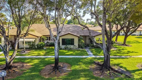 5270 Nesting Way Delray Beach FL 33484
