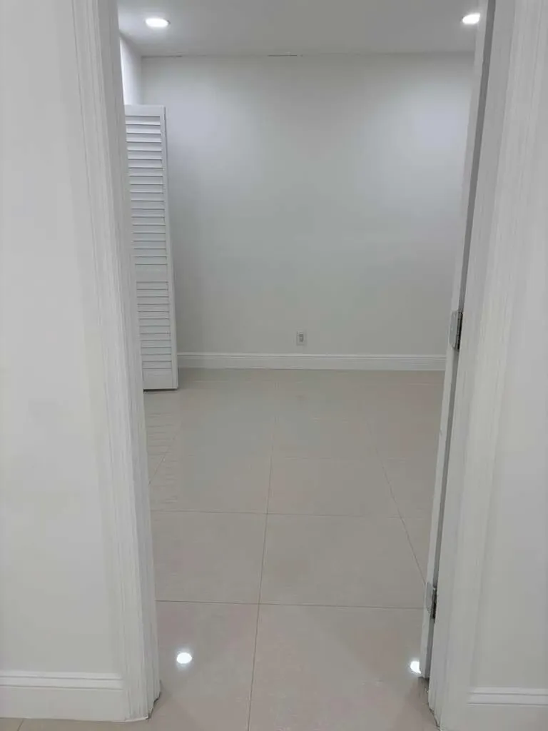 710 Columbus Parkway Hollywood FL 33021