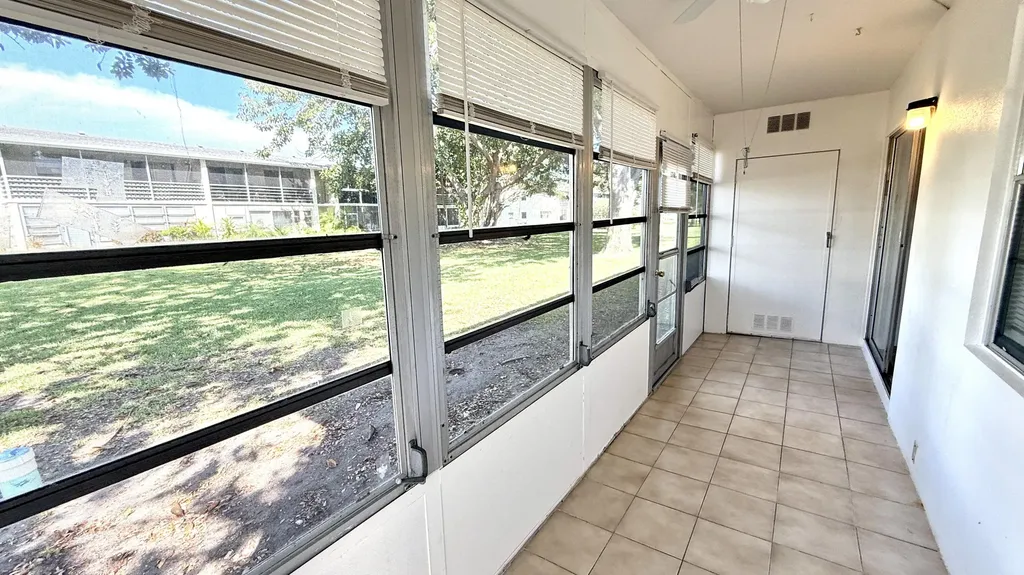 281 N Tilford N Deerfield Beach FL 33442