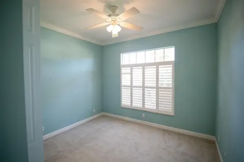 385 NW Sheffield Circle Port St Lucie FL 34983