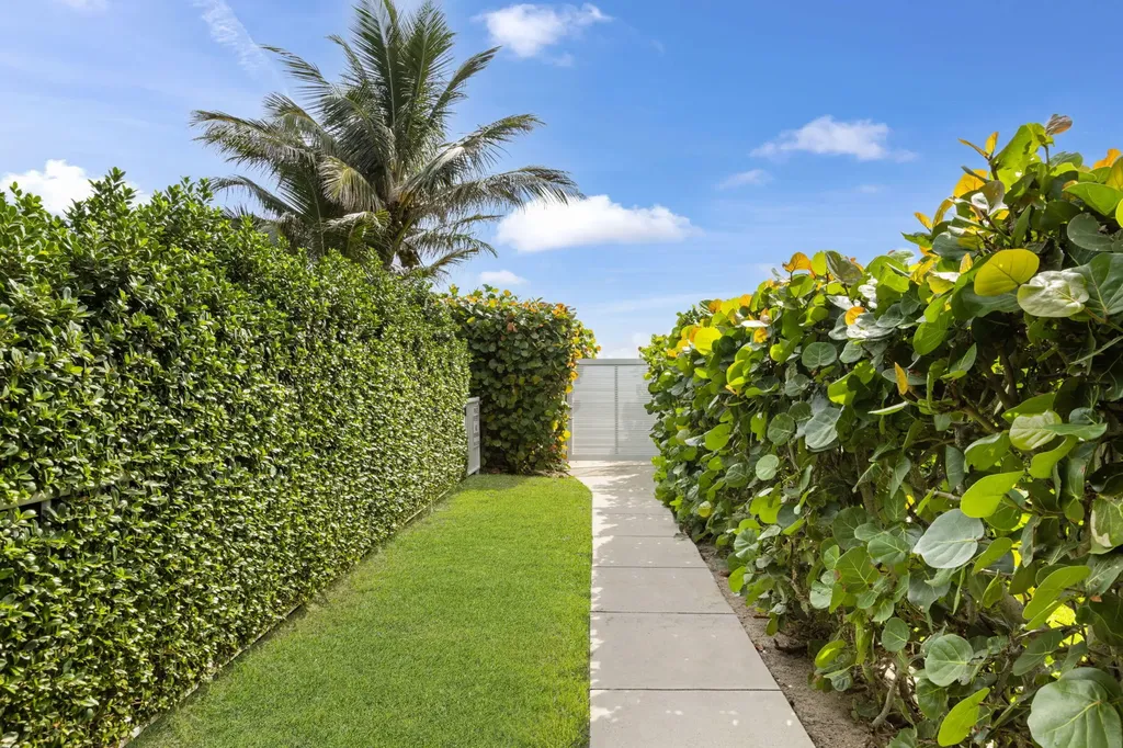 2773 S Ocean Boulevard Palm Beach FL 33480