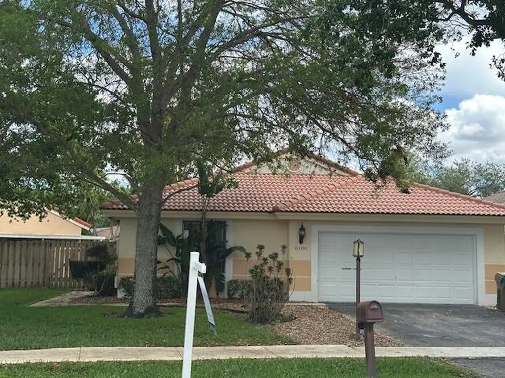 6100 W Falcons Lea Drive Davie FL 33331