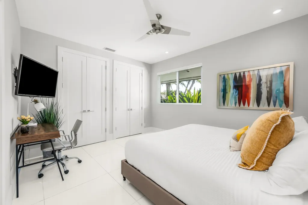 3521 Glenwood Court Delray Beach FL 33445
