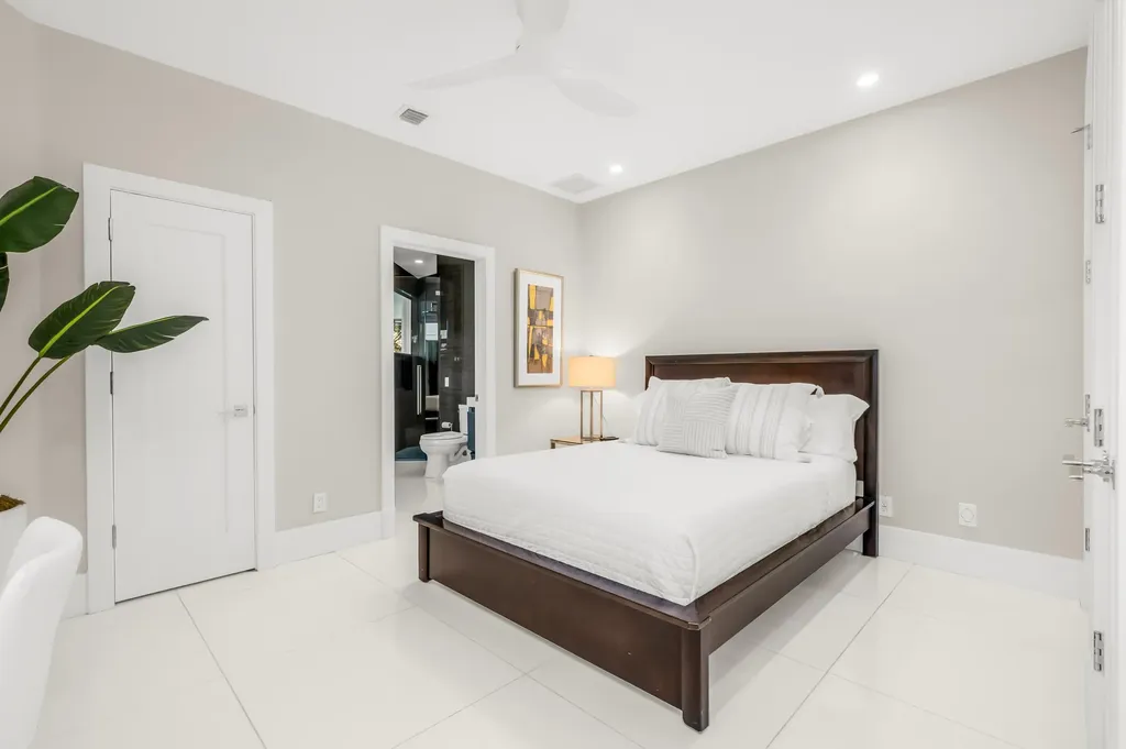 3521 Glenwood Court Delray Beach FL 33445