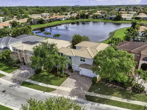 198 Sedona Way Palm Beach Gardens FL 33418
