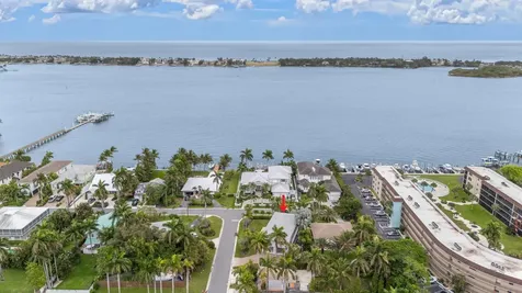 2510 N Lake Drive Drive N Boynton Beach FL 33435