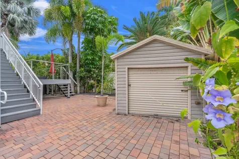 2510 N Lake Drive Drive N Boynton Beach FL 33435