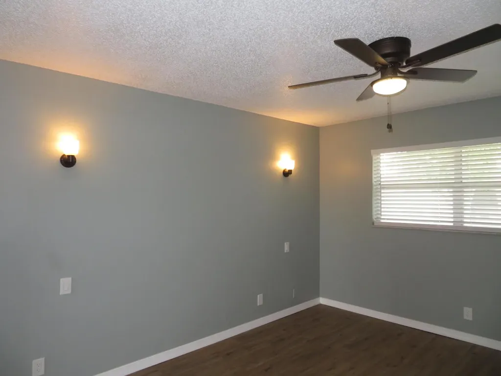 135 Lake Carol Drive E West Palm Beach FL 33411