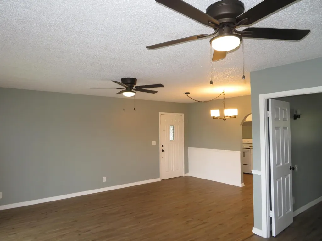 135 Lake Carol Drive E West Palm Beach FL 33411