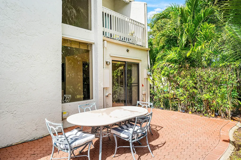 6595 Parkview Drive Boca Raton FL 33433