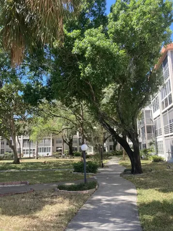 2650 NW 49th Avenue Lauderdale Lakes FL 33313