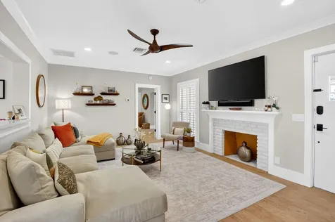 23 Dixie Boulevard Delray Beach FL 33444