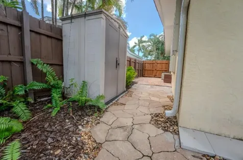 1625 SW 5th Court Fort Lauderdale FL 33312