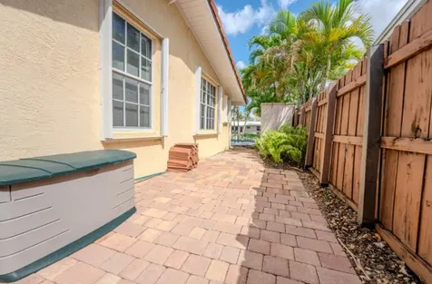 1625 SW 5th Court Fort Lauderdale FL 33312