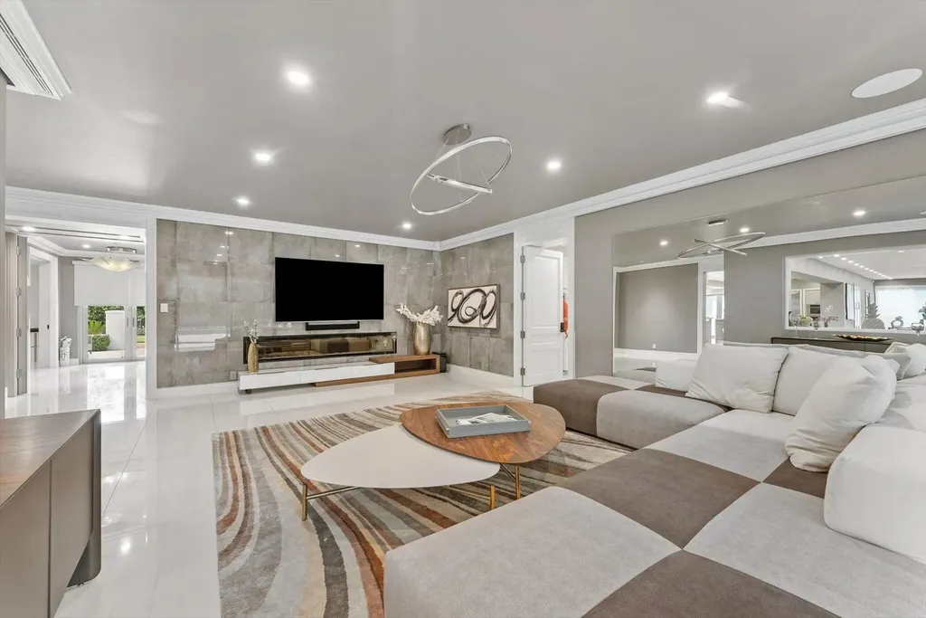 17552 Fieldbrook Circle E Boca Raton FL 33496