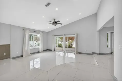 3251 SE Pinto Street Port St Lucie FL 34984