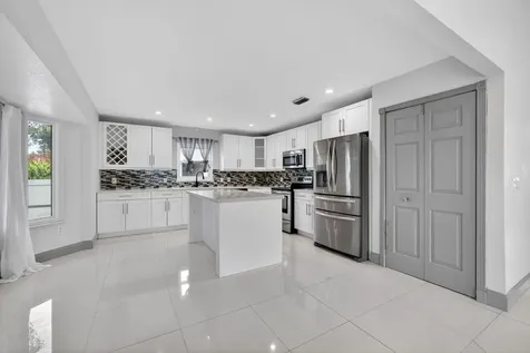 3251 SE Pinto Street Port St Lucie FL 34984