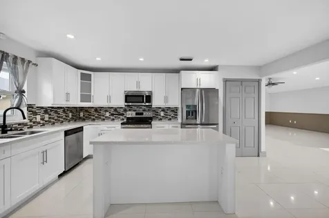 3251 SE Pinto Street Port St Lucie FL 34984