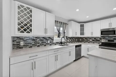 3251 SE Pinto Street Port St Lucie FL 34984